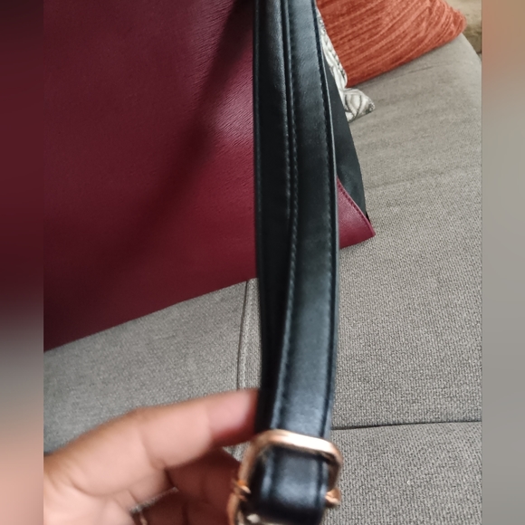 FURLA Vintage Leather Tote - Picture 7 of 15